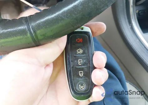 2013 Lincoln Mkx из США, поврежденный, VIN 2LMDJ6JK5DBL47572